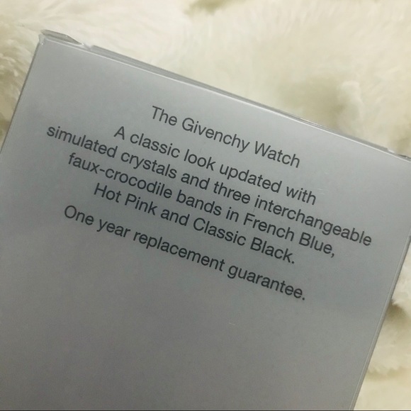 Rare Givenchy Watch w 3 bands!